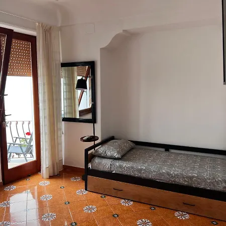 Casa Dora B&B 아나카프리