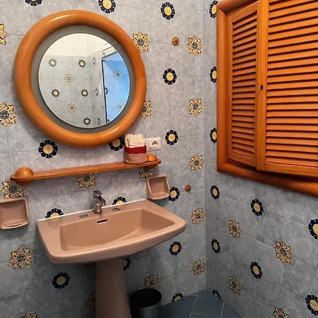 Casa Dora Oda ve Kahvaltı 4*